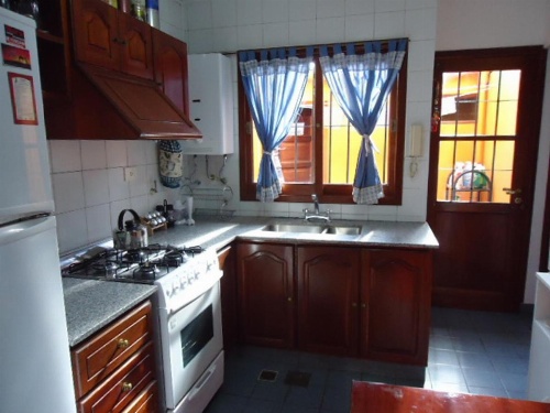 Casa en B° Tres Cerritos, Salta Capital. Alquiler Temporal image 6